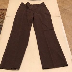 Lee bootcut brown pants size 6 short